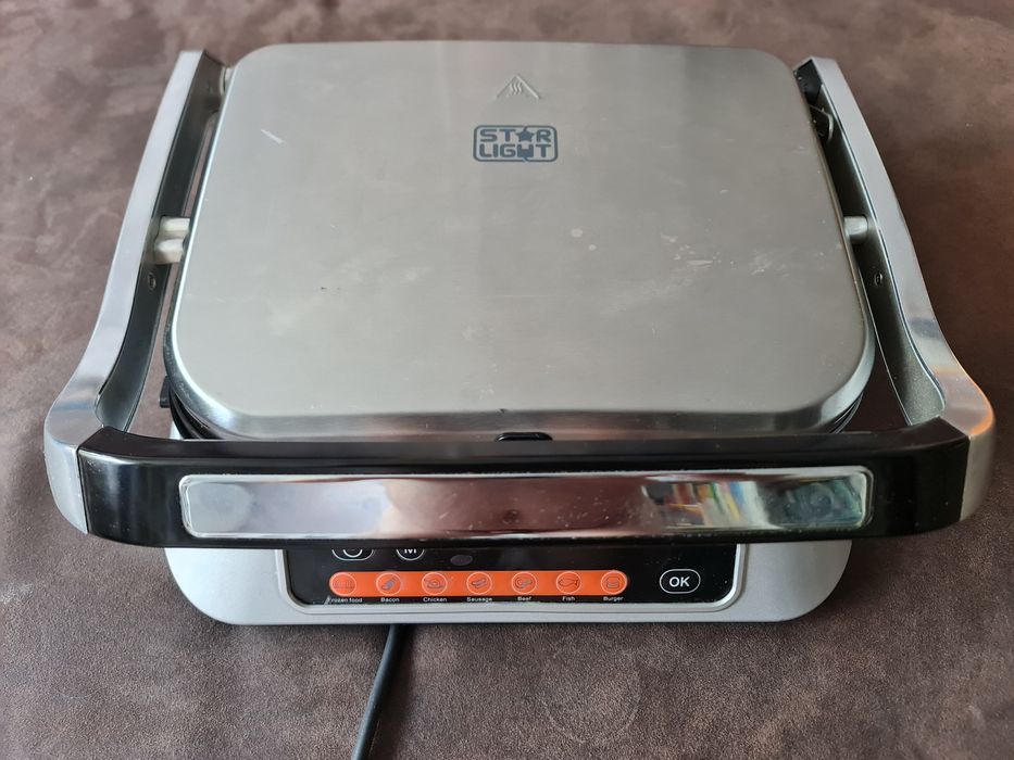 Gratar electric Star-Light DGD-2107SS, 2100W, 6 programe automate 360