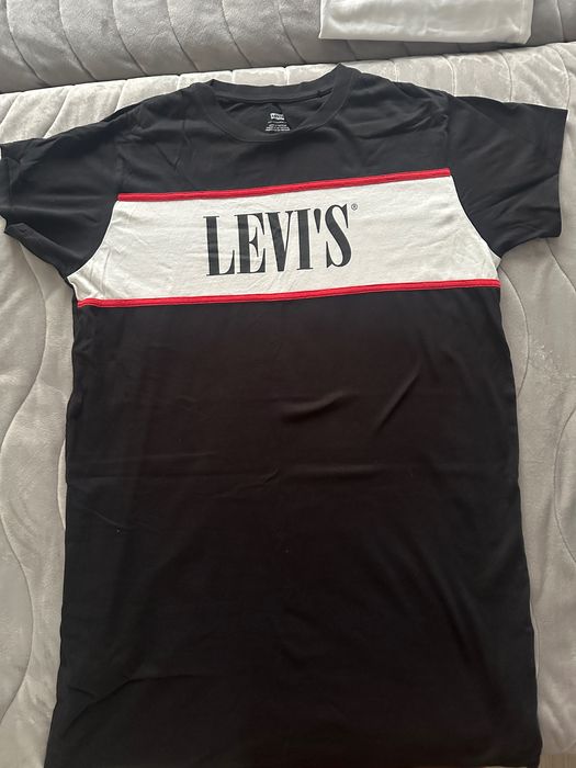 Спортна рокля LEVIS