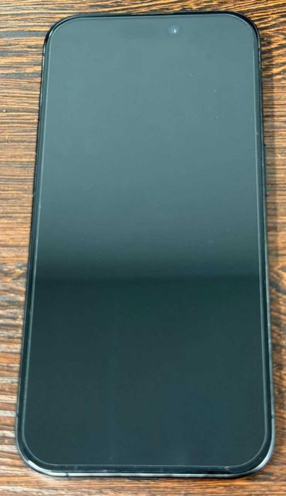 Vand Apple iPhone 15 Pro 128GB  spart pe spate