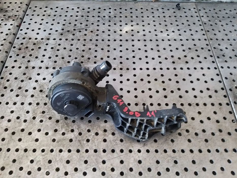 Pompa electrica auxiliara apa 3.0 d bmw seria 7 g11 683492302