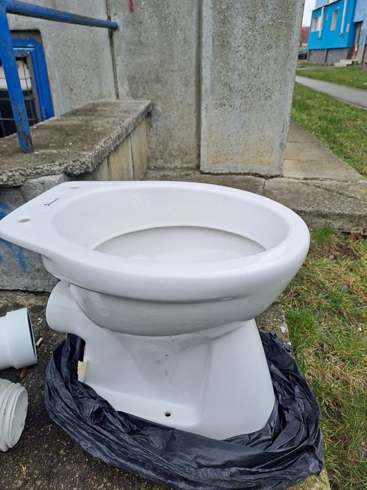 Vas WC Mondial Basic 4031 90 (92), alb, evacuare orizontala, montaj pe