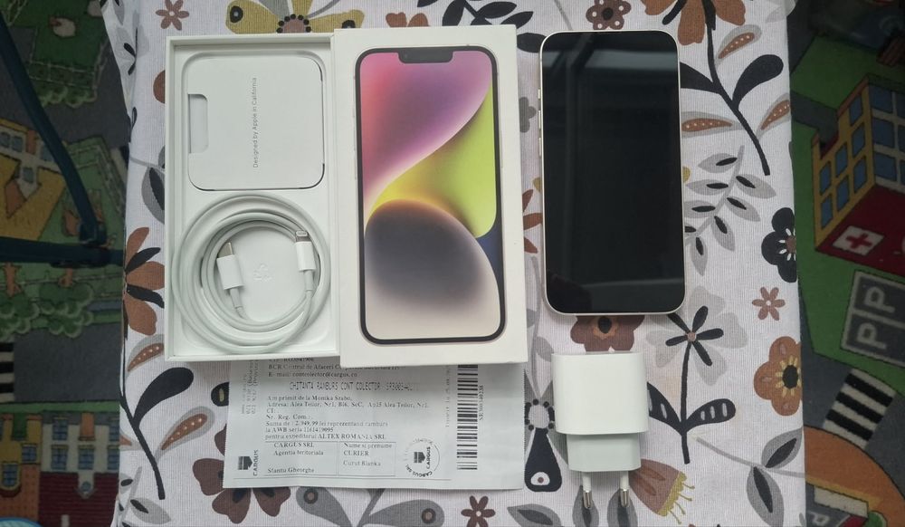 Ipone 14,128 Gb stare excelentā