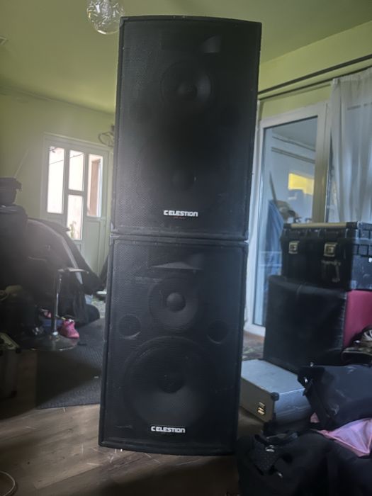 Vand doua boxe Celestion CR183 500W RMS England