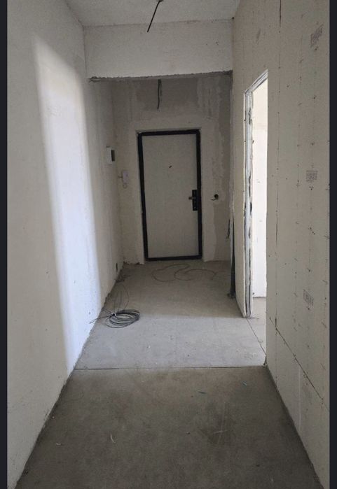 Срочно продается квартира Урикзор Резиденц