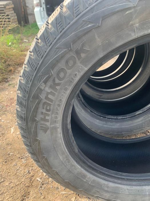 Продаю Шины Hankook