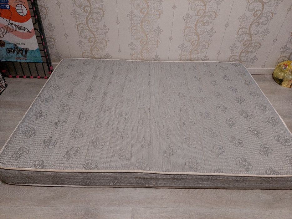 Мягкий мебель без дефекта