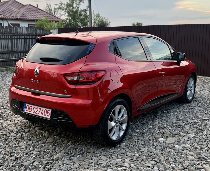 RENAULT Clio 2016 — imagine 3
