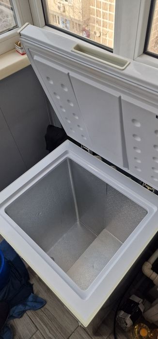 Морозильник / Морозильный ларь Elenberg EL-99C