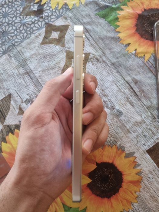 Samsung 24 plus  256/12