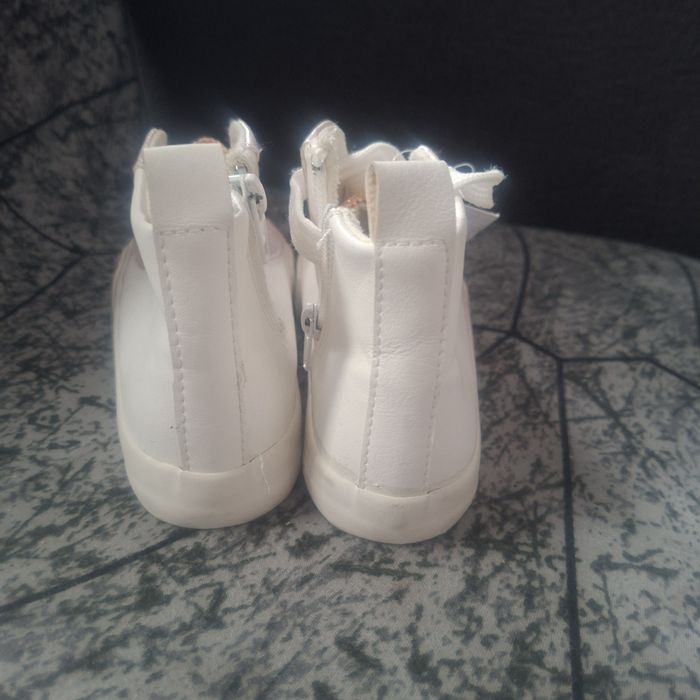 Обувки Reserved, 28 номер