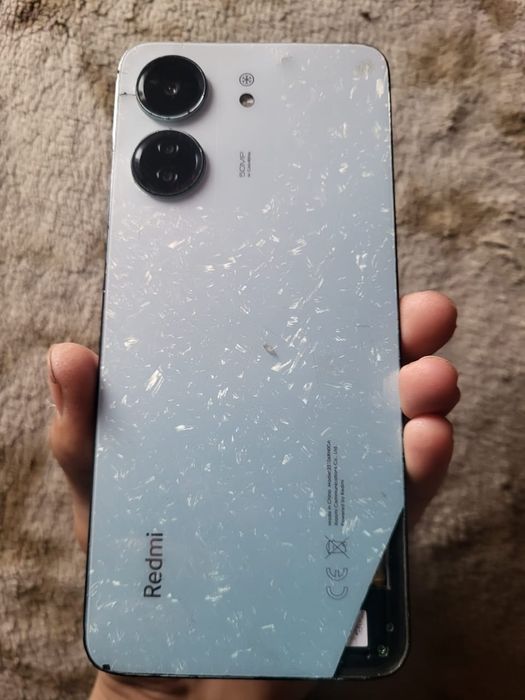 Продаю телефон рабочий