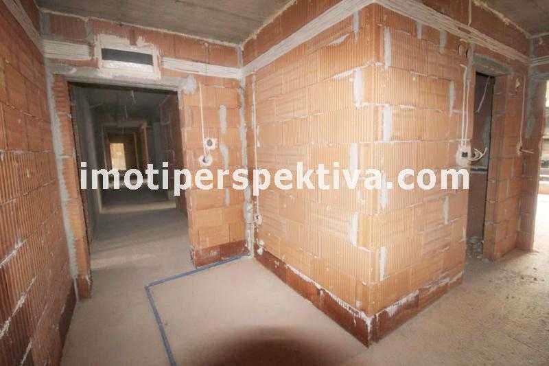 Продава се Тристаен апартамент в Пловдив, Кършияка - 130 кв.м за 1246 €/кв.м - Снимка #9