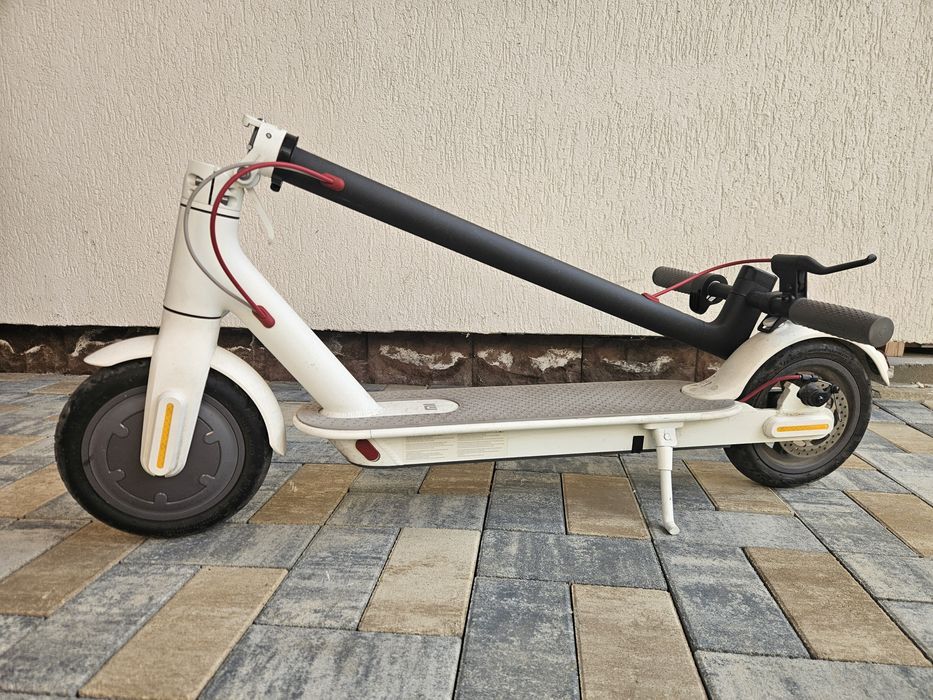 Trotineta Xiaomi M365