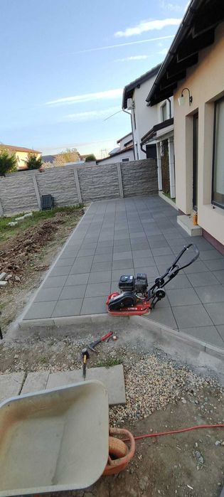 Montaj pavaje, borduri, rigole 35 lei