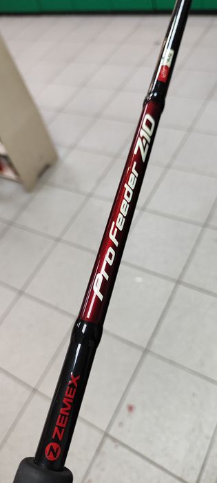 Продам фидерные удилища ZEMEX