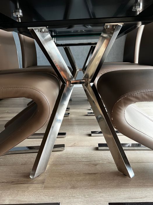 Set masa extensibila si scaune dining
