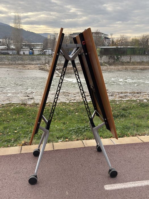 Страхотна конферентна маса за срещи сгъваема подвижна на колелца;