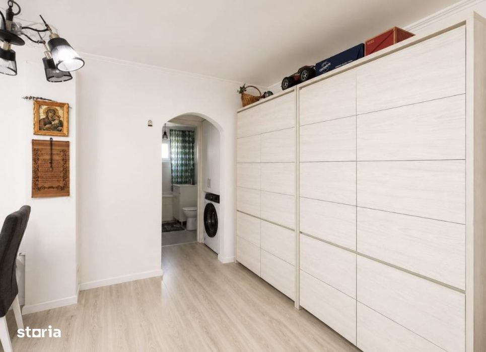 Apartament 2 camere, etaj 2, zona ultracentrala, Siret