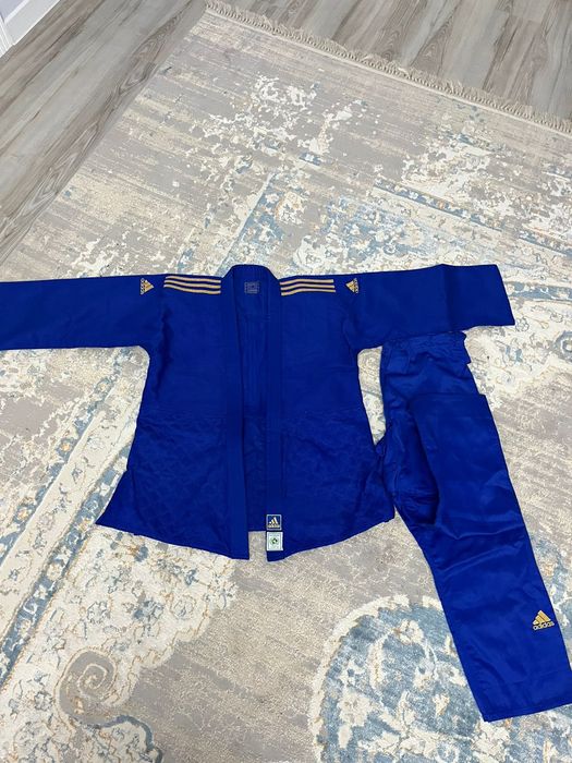 Кимоно Адидас сатам