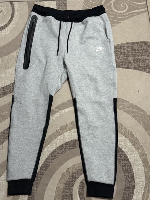 Nike tech fleece