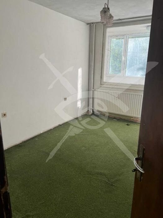 Тристаен апартамент в жк. Люлин 1 № 98546