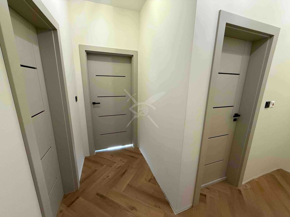 Двустаен апартамент - кв. Тракия - 11857871