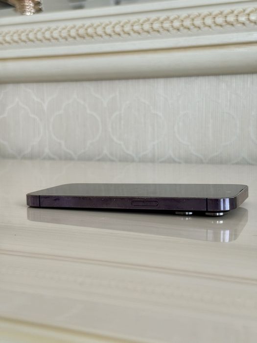 Продам IPhone 14 Pro