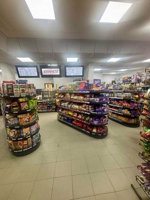 НОВО! Стелажи за магазин, рафтове, оборудване, етикетни принтери!