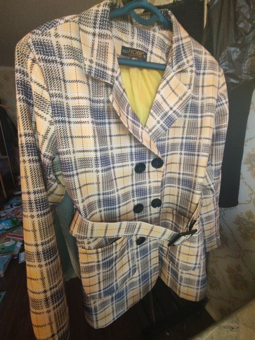 Пиджак (новый) женский