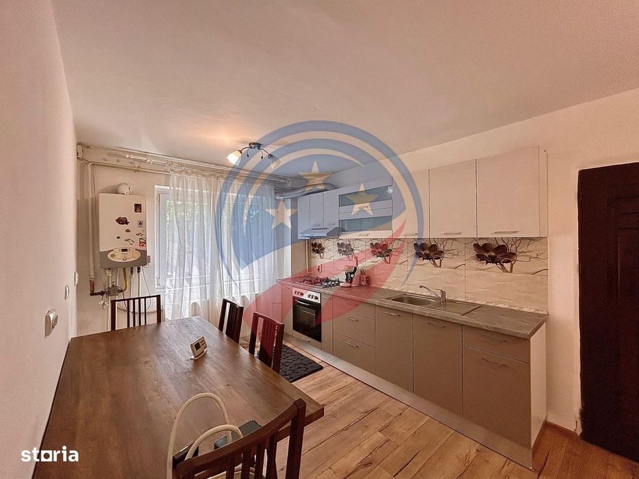 Apartament cu 3 camere dcomandat de inchiriat Petre Ispirescu