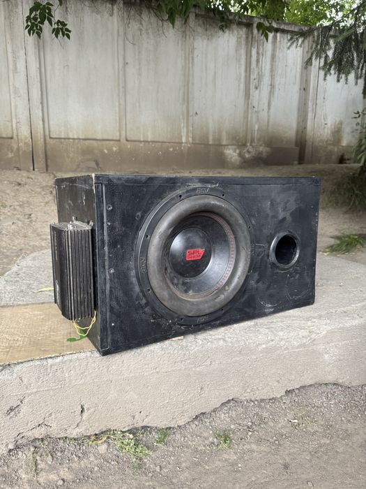 Сабуфер 12 750w с уселителом