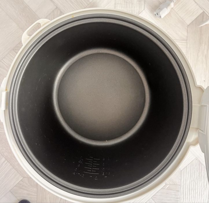 Продам мультиварку