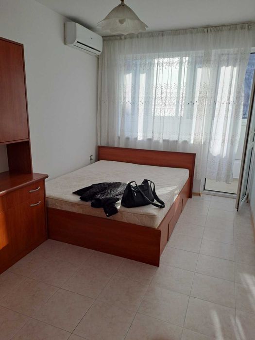 Дава се под наем Тристаен апартамент в Варна, Колхозен пазар - 72 кв.м за 510 € - Снимка #4