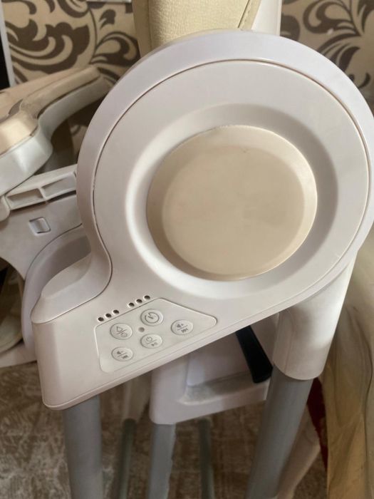 Детский стол для кормления