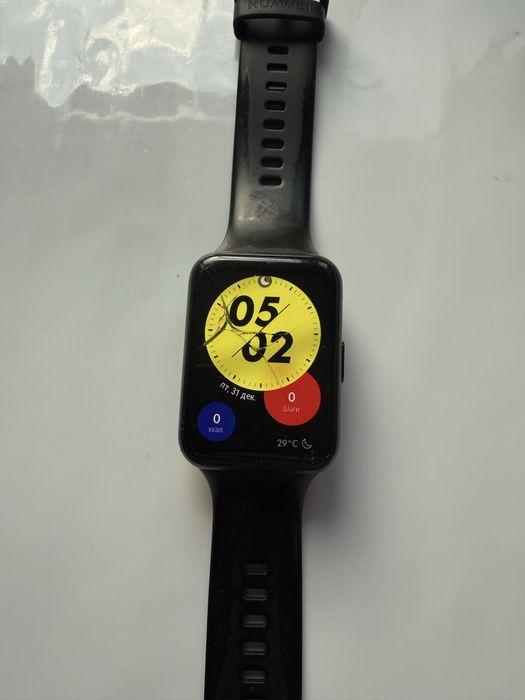 Умные часы HUAWEI Watch fit 2