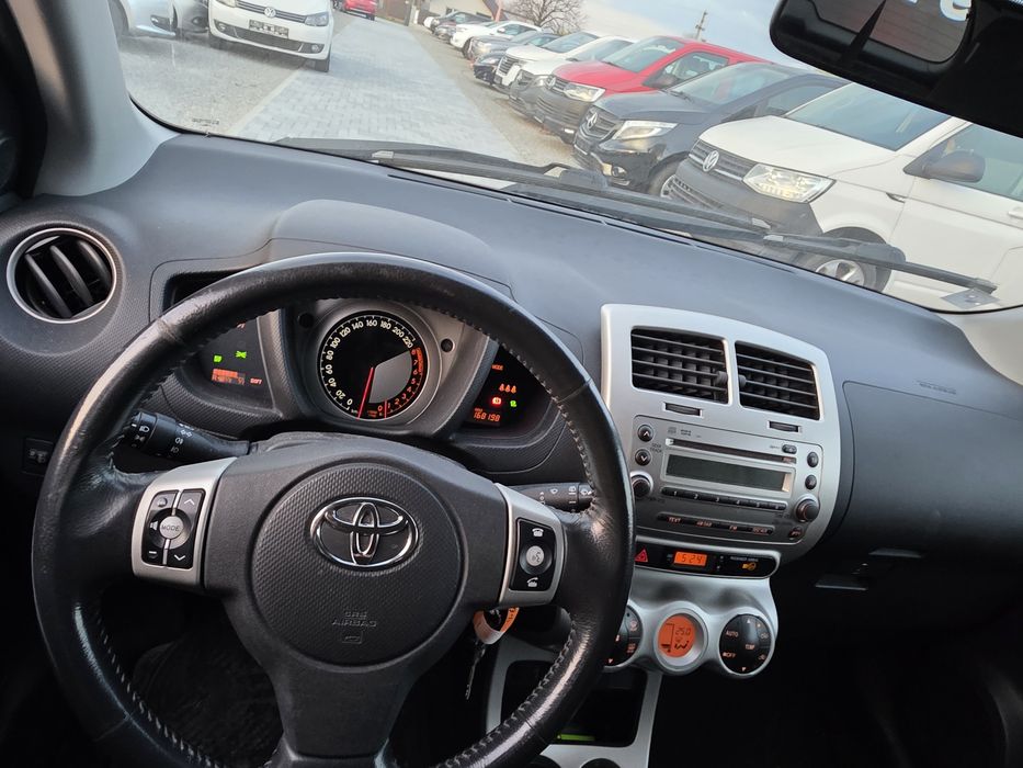 Toyota URBAN CRUISER AN 2012 MOTOR 1,4 BENZINA posibilit rate