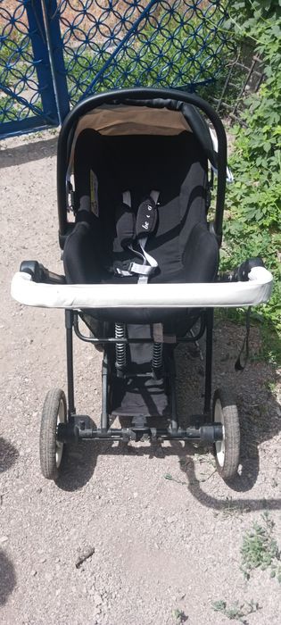 Продам коляску в хорошем состоянии