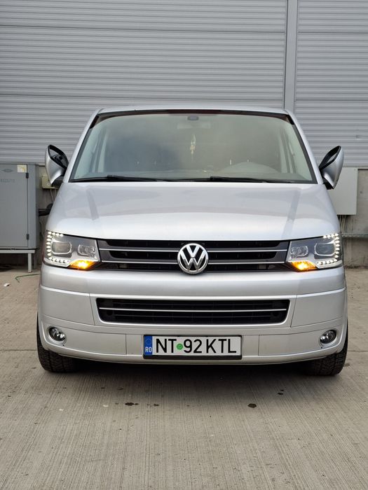 VW Transporter nu Caravelle Multivan 6 locuri T5.1 2.0TDI 140cp  DSG 12500€