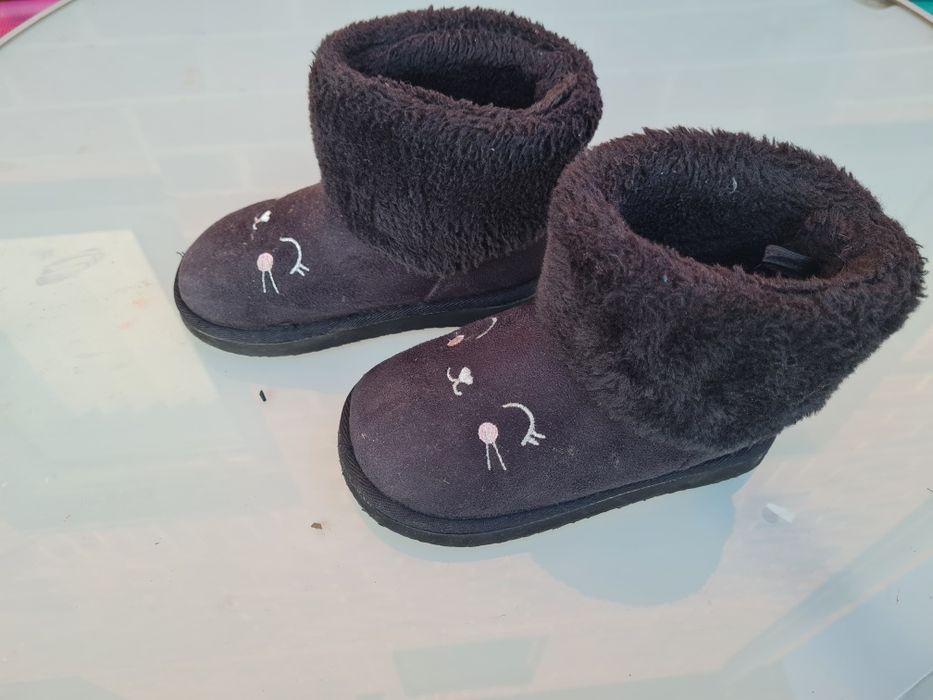 Cismulite fetite marimea eur 28/29 h&m