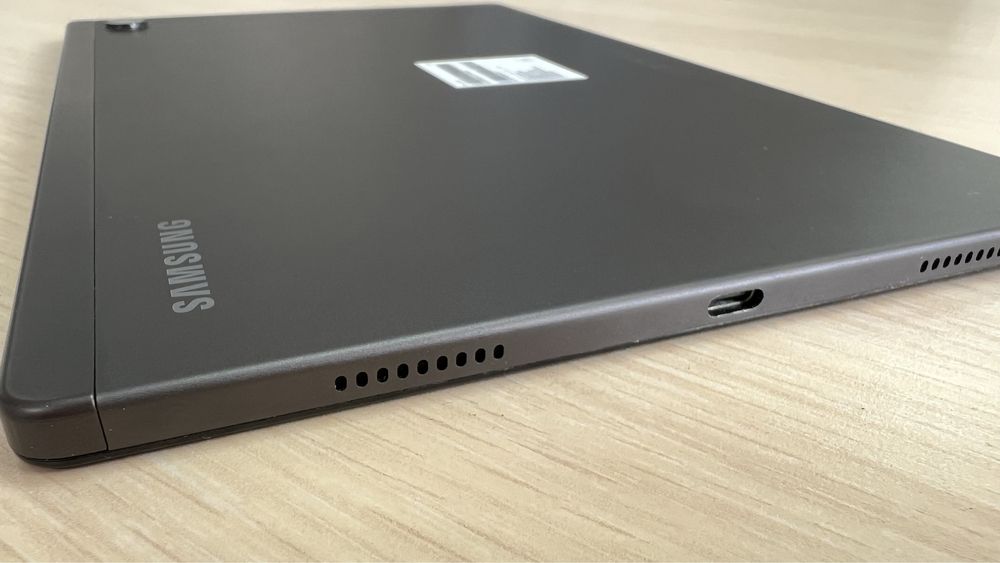 Продам планшет состояние нового