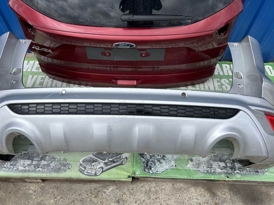 Bară spate  completă Ford Kuga 2015