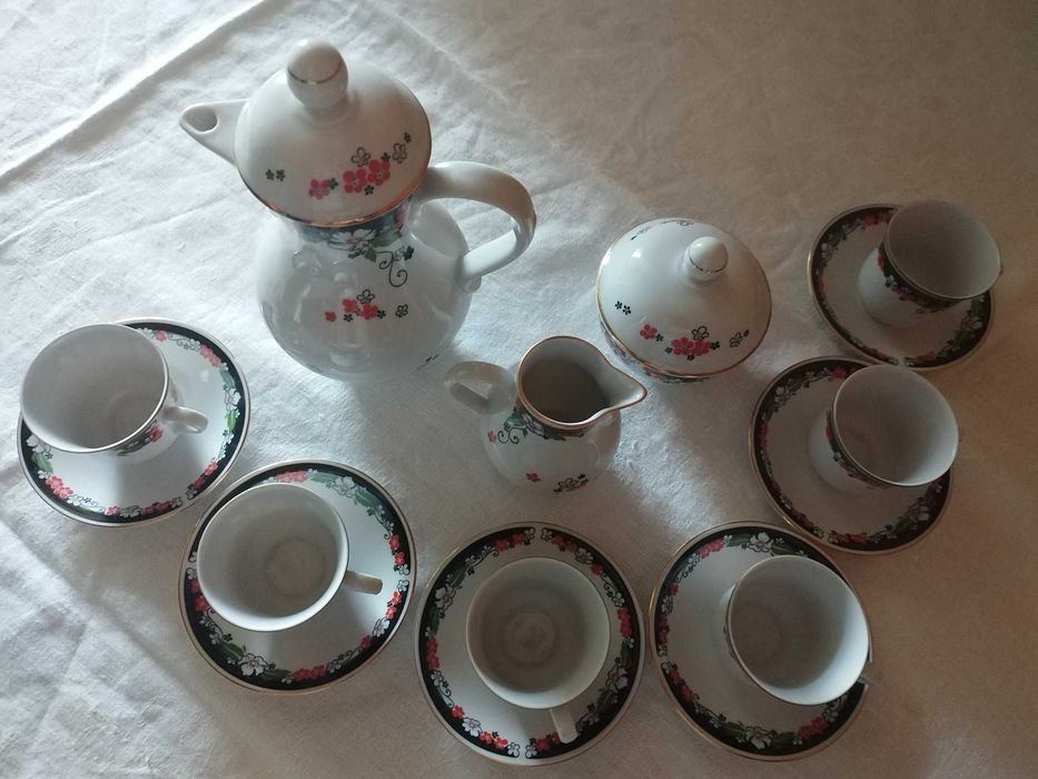 Кофейный сервиз на 6 персон