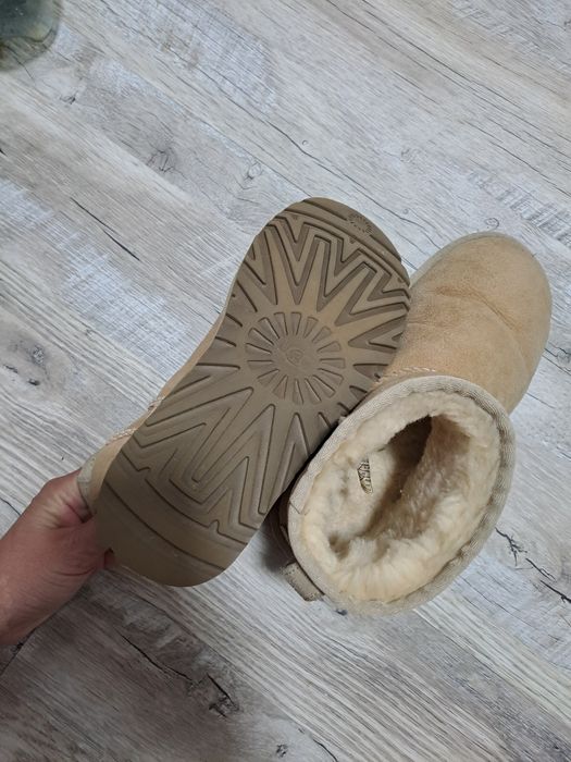 Ugg Classic Mini