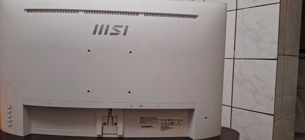 Monitor Gaming 27" MSI Pro MP271C Series 1500r