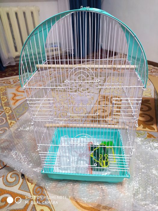 Клетка для попугаев