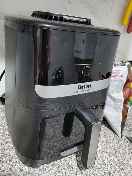 Аэрогриль Tefal EY5568E0