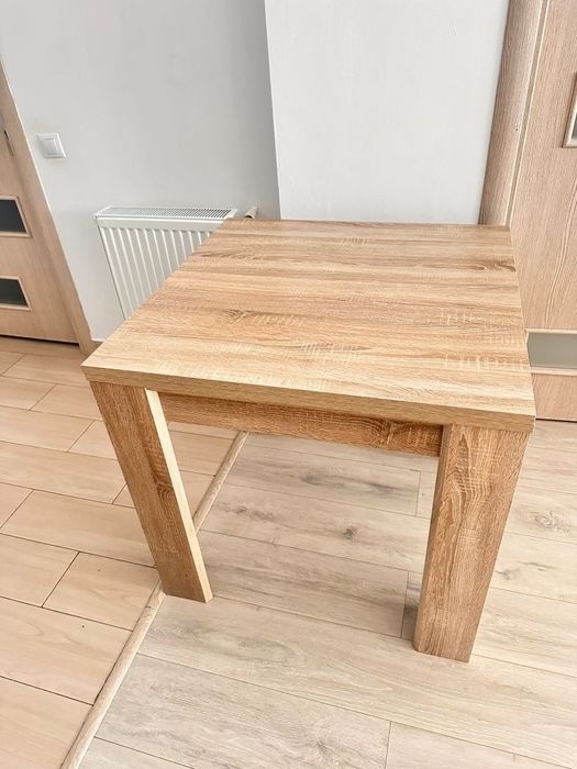 Masa de bucatarie extensibila din lemn