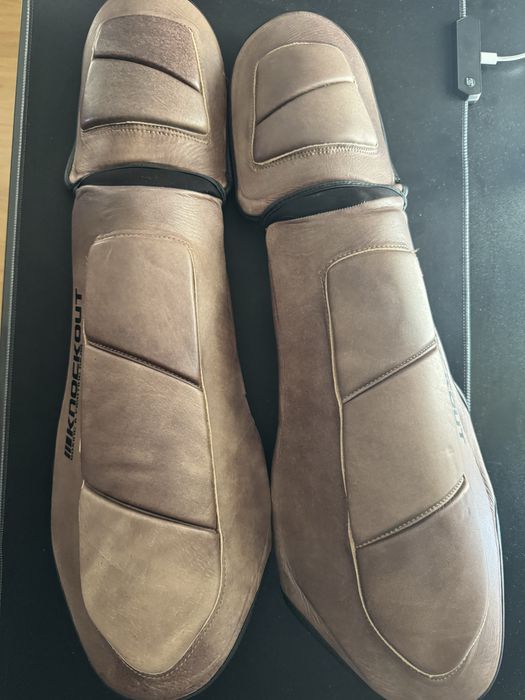 Manusi de box Rival rs80v 12 oz si tibiere knockout