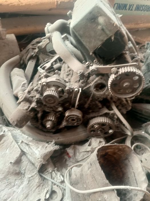 Dizel matori 1.5  Opel kadet Dan yechilgan tamirtalab