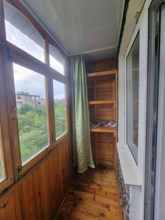 Продам квартиру 2-х ком. 4 этаж